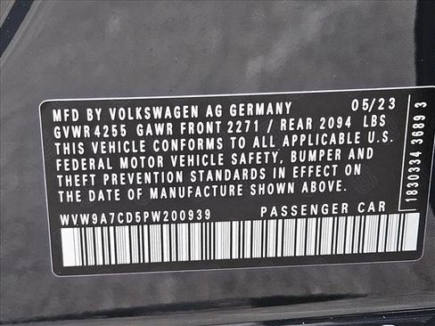 Used 2023 Volkswagen GTI 40th Anniversary Edition image 23