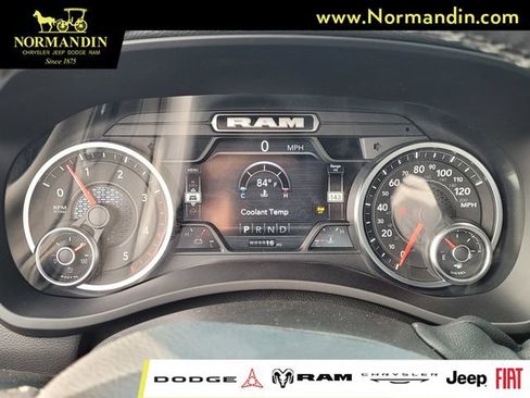 New 2025 RAM 4500 4x4 Regular Cab DRW image 10