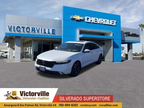 Used 2023 Honda Accord Touring image 1
