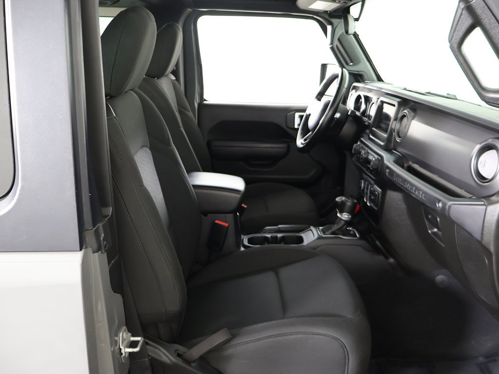Used 2022 Jeep Wrangler Sport AWD/4WD image 26