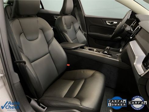 Used 2025 Volvo S60 B5 Core image 72