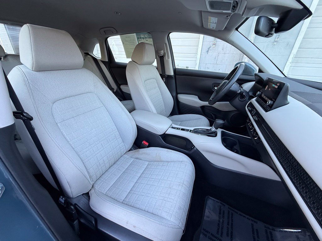 Used 2025 Honda HR-V LX image 38