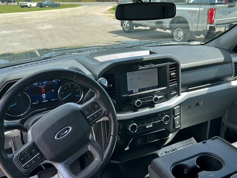 Used 2021 Ford F150 XLT w/ Equipment Group 301A Mid AWD/4WD image 8