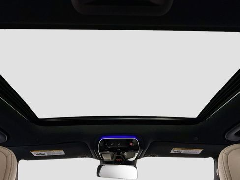 Used 2023 Mercedes-Benz C 300 Sedan image 21