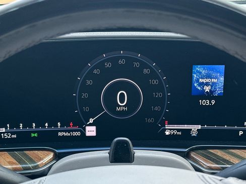 Used 2021 Cadillac Escalade Sport Platinum image 25