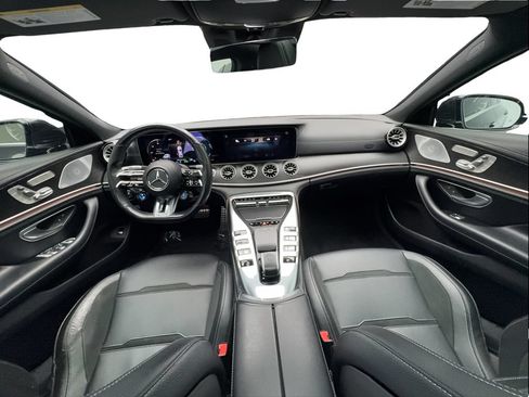 Used 2022 Mercedes-Benz AMG GT 43 image 38