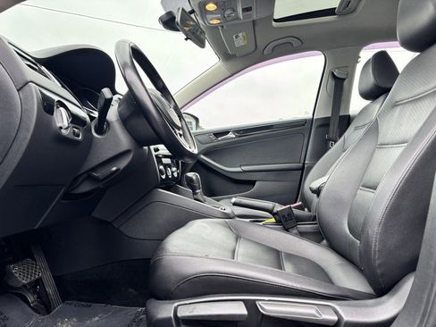 Used 2016 Volkswagen Jetta SEL image 15