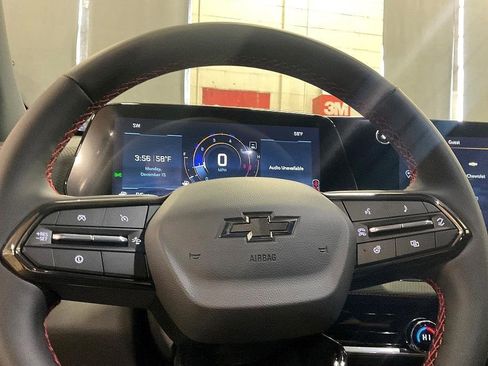 New 2026 Chevrolet Equinox RS image 24