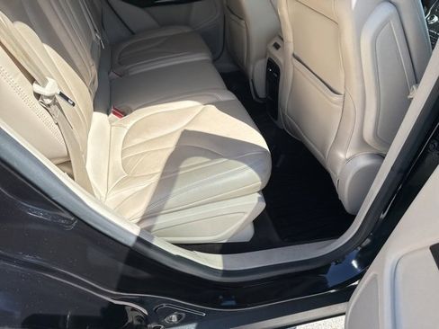 Used 2017 Lincoln MKC Reserve w/ Lincoln MKC Climate Package image 13