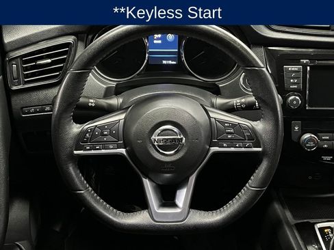 Used 2020 Nissan Rogue SV FWD image 8