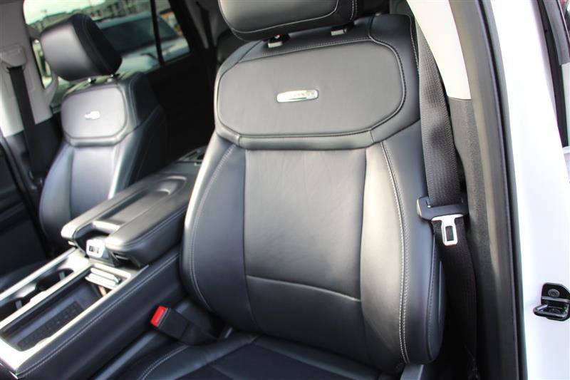 Used 2025 Ford Expedition Max Platinum w/ Driver's Package AWD/4WD image 27