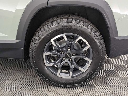 New 2026 Chevrolet Equinox ACTIV w/ Convenience Package III image 13