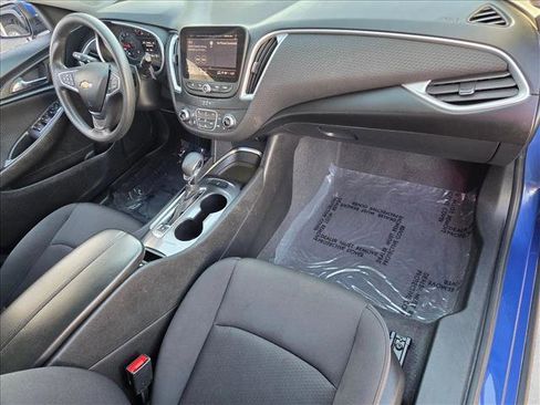 Used 2023 Chevrolet Malibu LT image 20