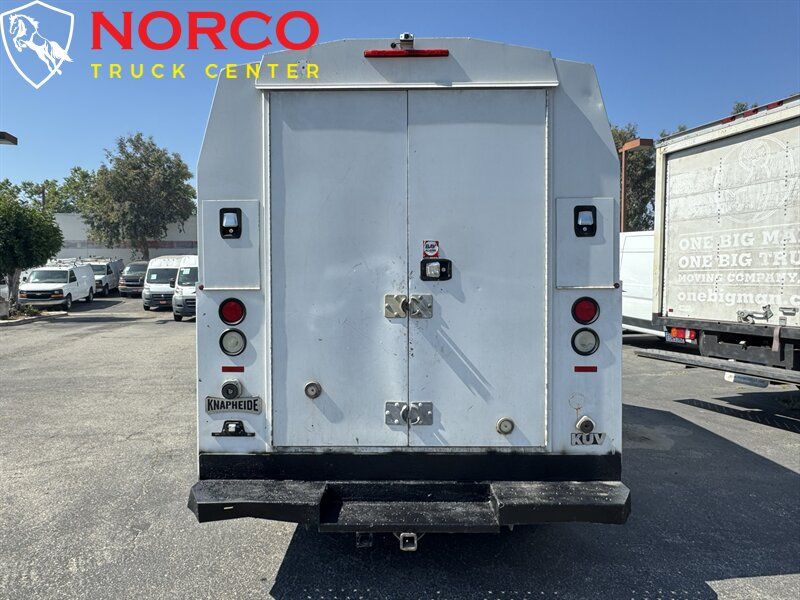 Used 2017 Ford Transit 350 138 DRW w/ Exterior Upgrade Package RWD image 7