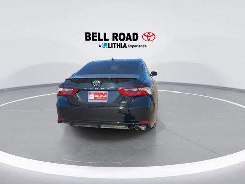 Used 2022 Toyota Camry SE image 7
