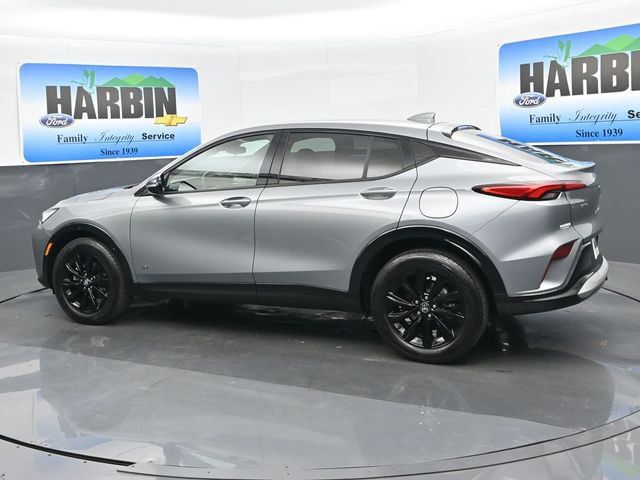 Used 2025 Buick Envista Sport Touring FWD image 3
