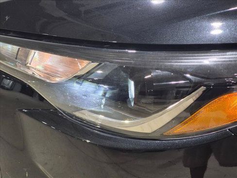 Used 2025 Toyota Corolla Cross L FWD image 10