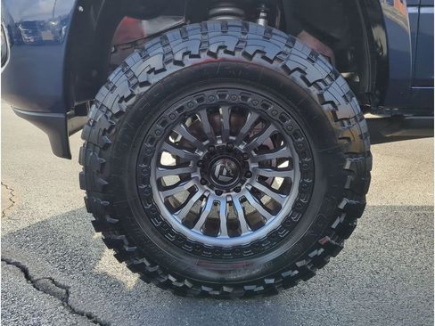 Used 2024 RAM 2500 Limited image 10