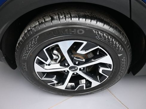 Certified 2023 Kia Sportage EX FWD image 12