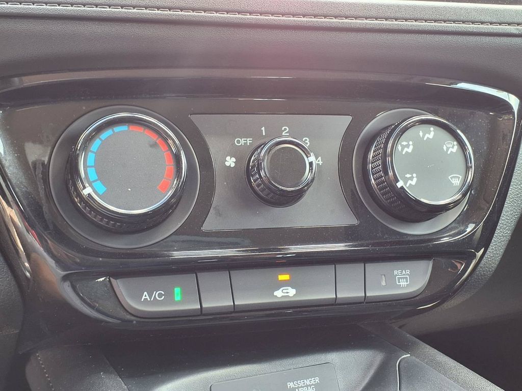Used 2022 Honda HR-V LX image 21