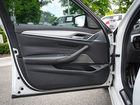 Used 2020 BMW M5 w/ Executive Package AWD/4WD image 13