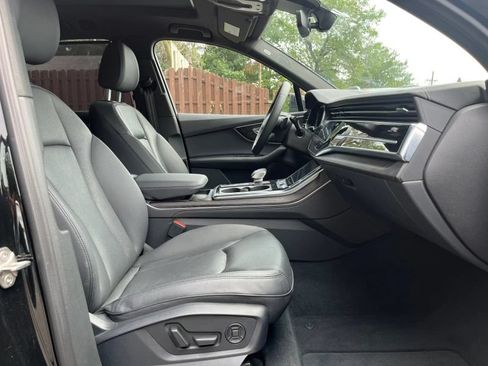 Used 2023 Audi Q7 3.0T Prestige AWD/4WD image 16
