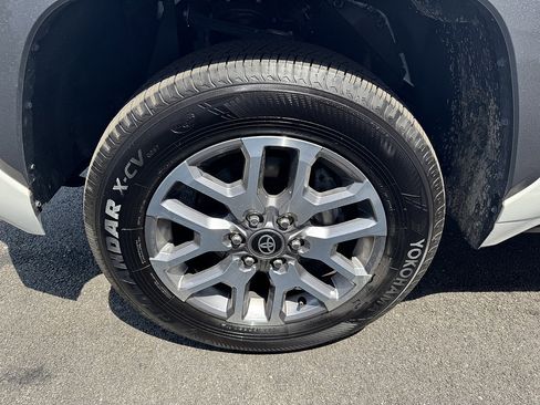 Used 2025 Toyota Tundra 1794 Edition AWD/4WD image 28