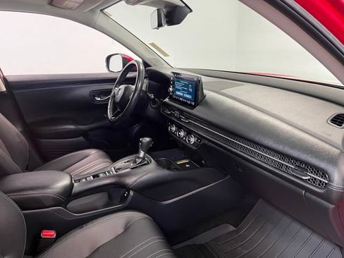 Used 2024 Honda HR-V EX-L image 11