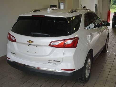 Used 2018 Chevrolet Equinox Premier AWD/4WD image 16