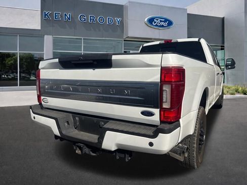 Used 2021 Ford F350 Platinum image 4