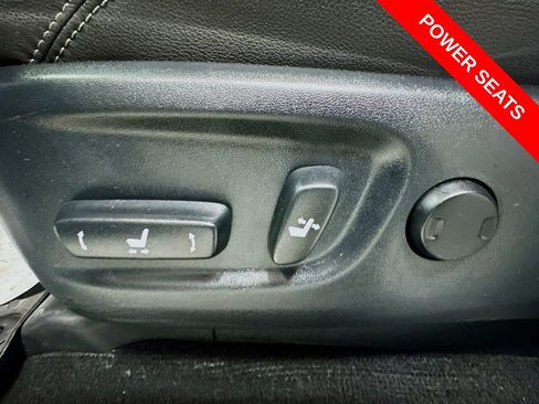 Used 2017 Toyota 4Runner SR5 Premium AWD/4WD image 33