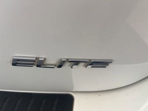 Used 2018 Honda Odyssey Elite image 7