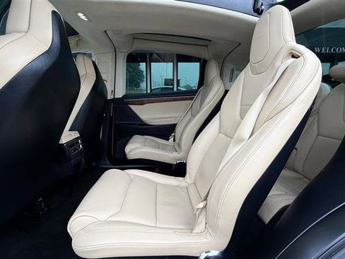 Used 2017 Tesla Model X 100D image 14
