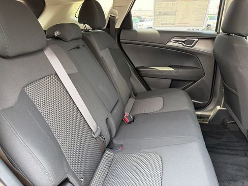 New 2026 Kia Sportage LX FWD image 23