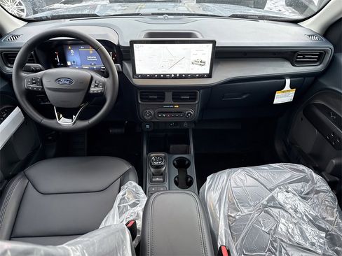New 2026 Ford Maverick Lariat w/ Black Appearance Package image 12