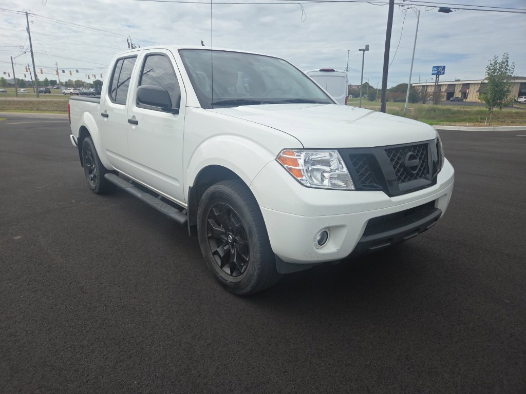 Used 2021 Nissan Frontier SV w/ Midnight Edition Floor Mats AWD/4WD image 29