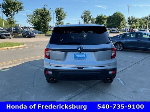 Used 2019 Honda Passport Sport image 5