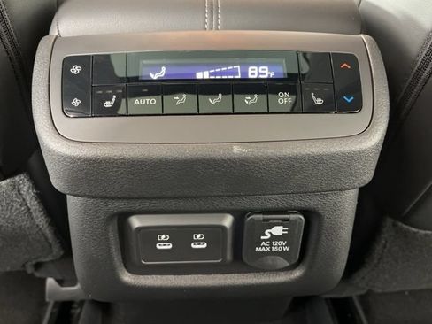 New 2026 Nissan Pathfinder Platinum w/ Accent Package AWD/4WD image 47