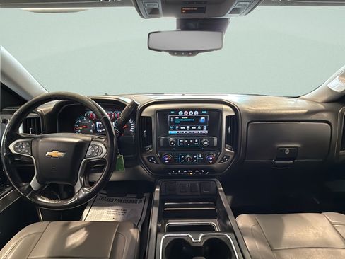 Used 2018 Chevrolet Silverado 1500 LTZ Z71 w/ LTZ Plus Package AWD/4WD image 30