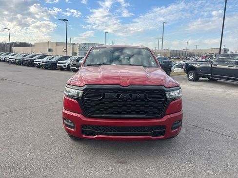 Used 2026 RAM 1500 4x4 Crew Cab image 8