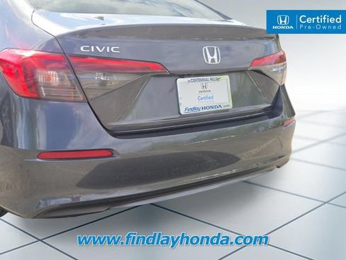 Used 2024 Honda Civic EX image 5