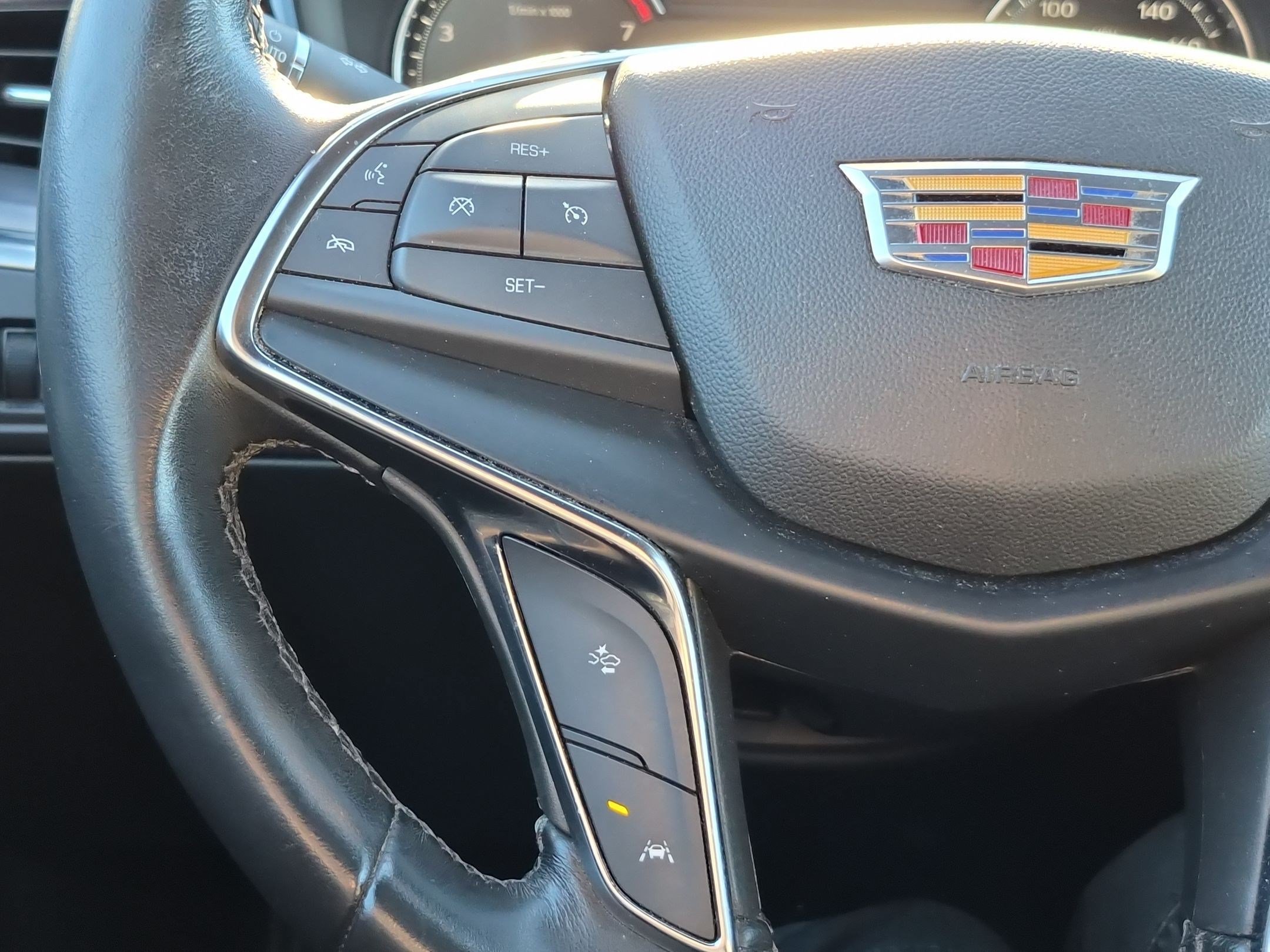 Used 2023 Cadillac XT5 Luxury FWD image 17