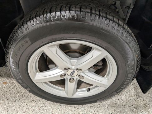 Used 2018 Ford Explorer 4WD image 10