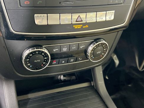 Used 2019 Mercedes-Benz GLS 450 4MATIC image 16