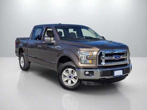Used 2016 Ford F150 XLT w/ Equipment Group 301A Mid image 1