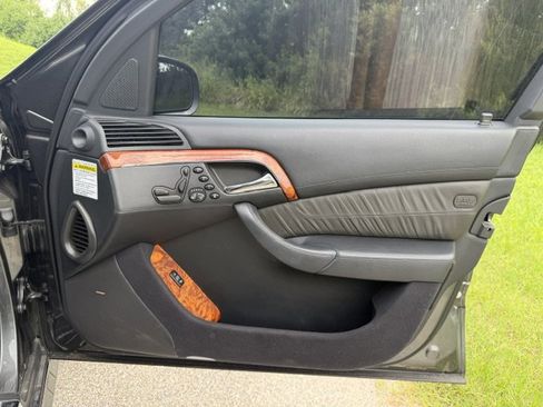 Used 2003 Mercedes-Benz S 600 image 13