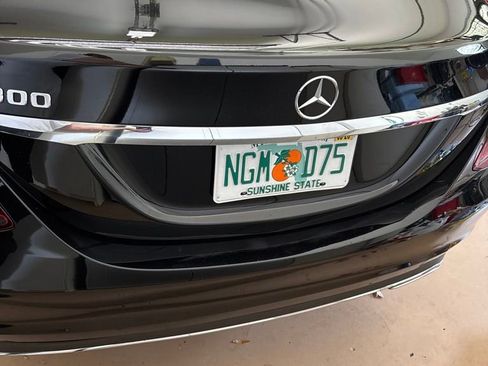 Used 2019 Mercedes-Benz C 300 Sedan image 17
