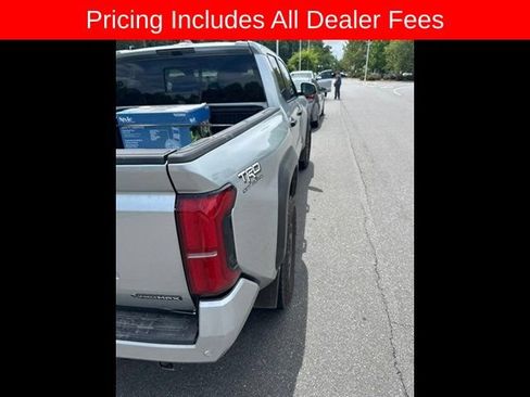 Used 2024 Toyota Tacoma TRD Off-Road w/ TRD Off Road Upgrade Package AWD/4WD image 9