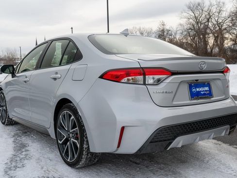 Used 2022 Toyota Corolla SE image 8