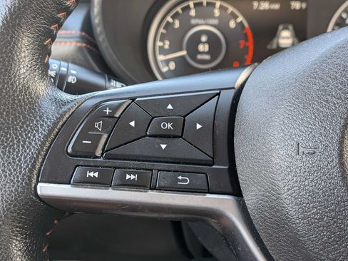 Used 2021 Nissan Versa SR FWD image 22